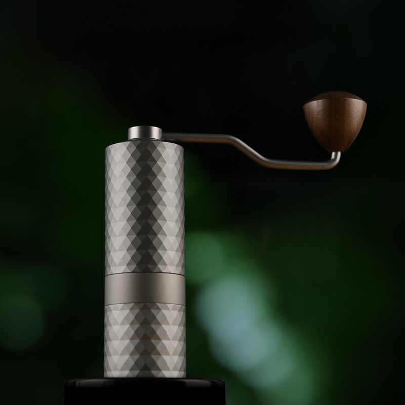 하브모어 CNC 가공 전문가용 조절식 스테인리스 스틸  - Burr Hand Grinder 리뷰 및 가격